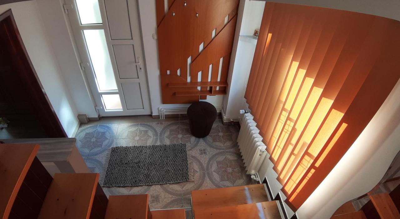 Villa Casa Ultracentral Suceava Extérieur photo