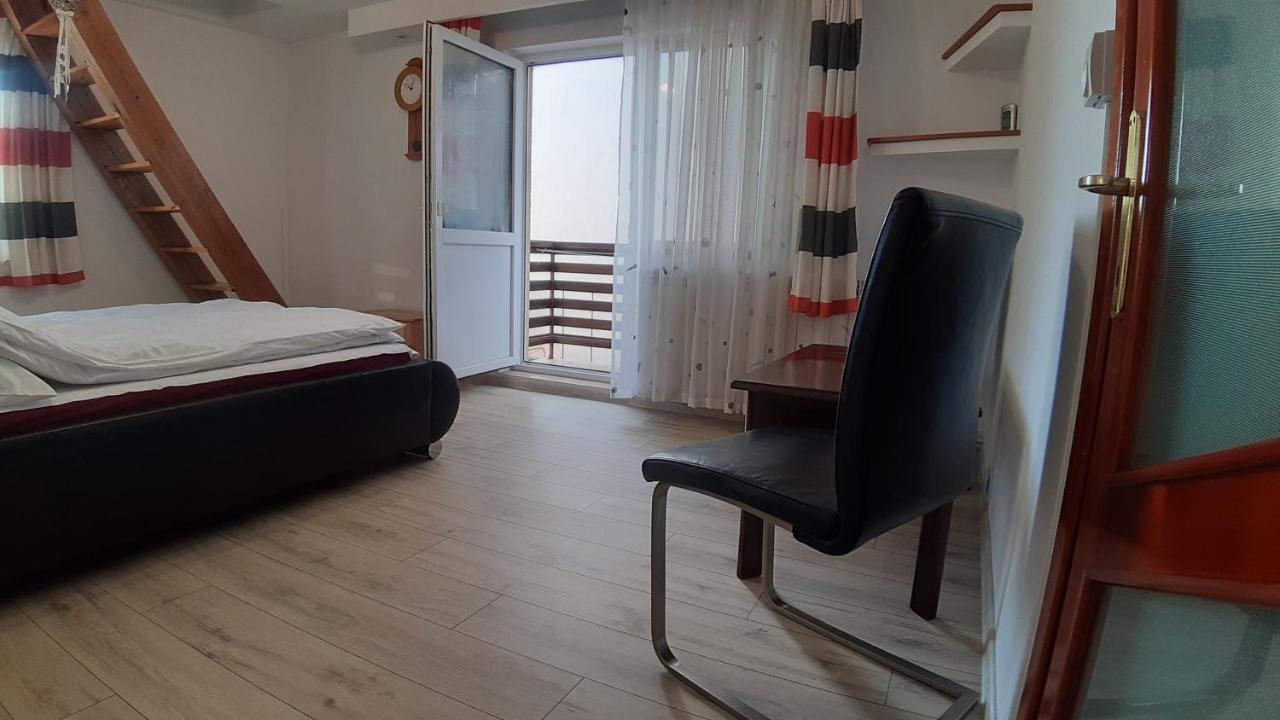 Villa Casa Ultracentral Suceava Extérieur photo